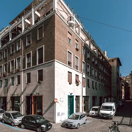 Residenza Il Duca Konukevi Roma